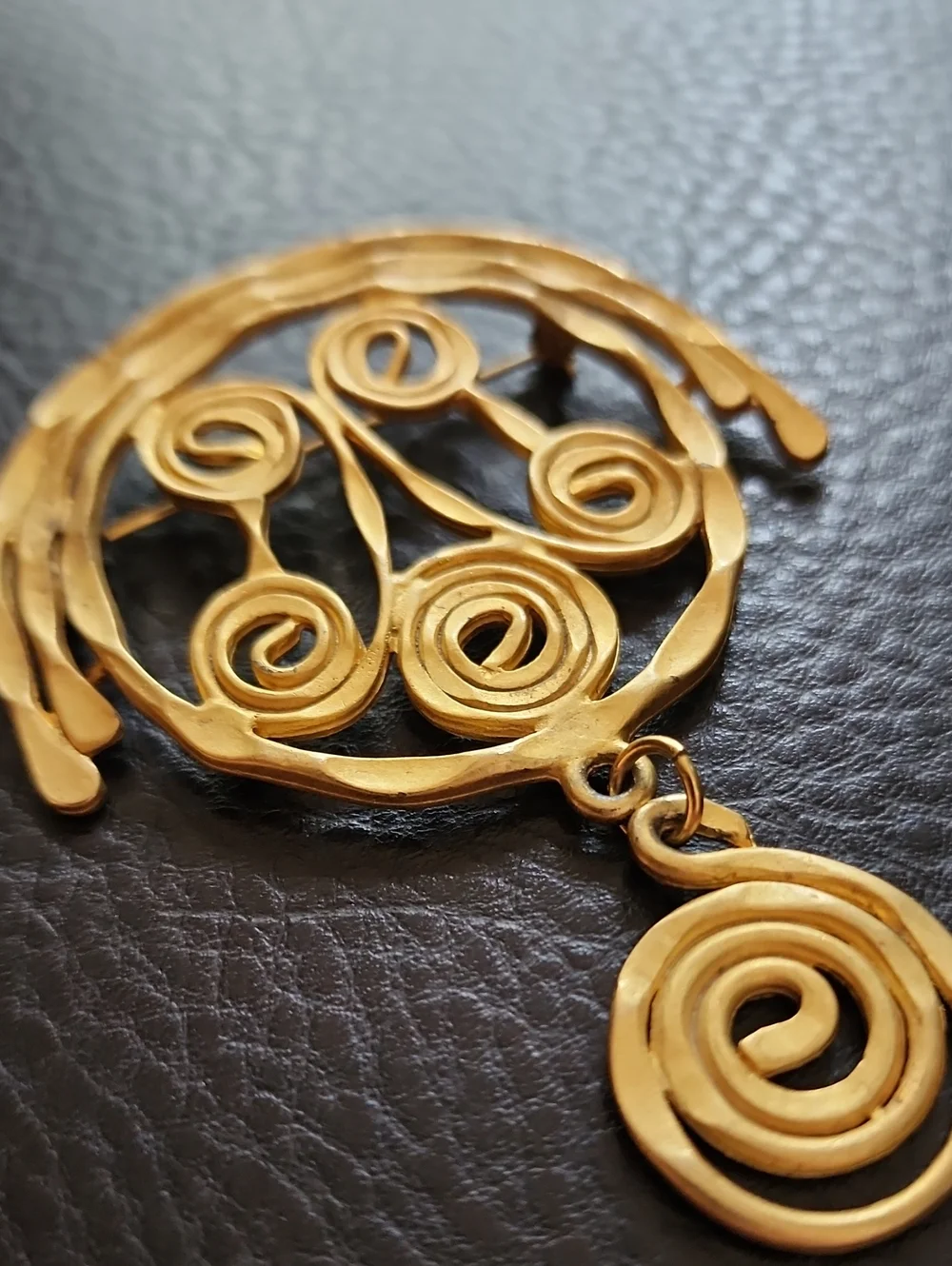 VTG Gold Tone Chunky Abstract Brooch